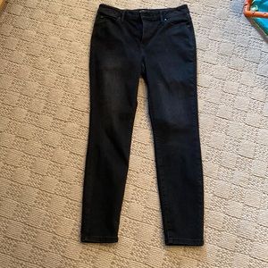 Simply Vera Verawang skinny size 10 black jeans